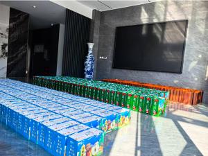 一份中秋禮，傳遞公司愛。